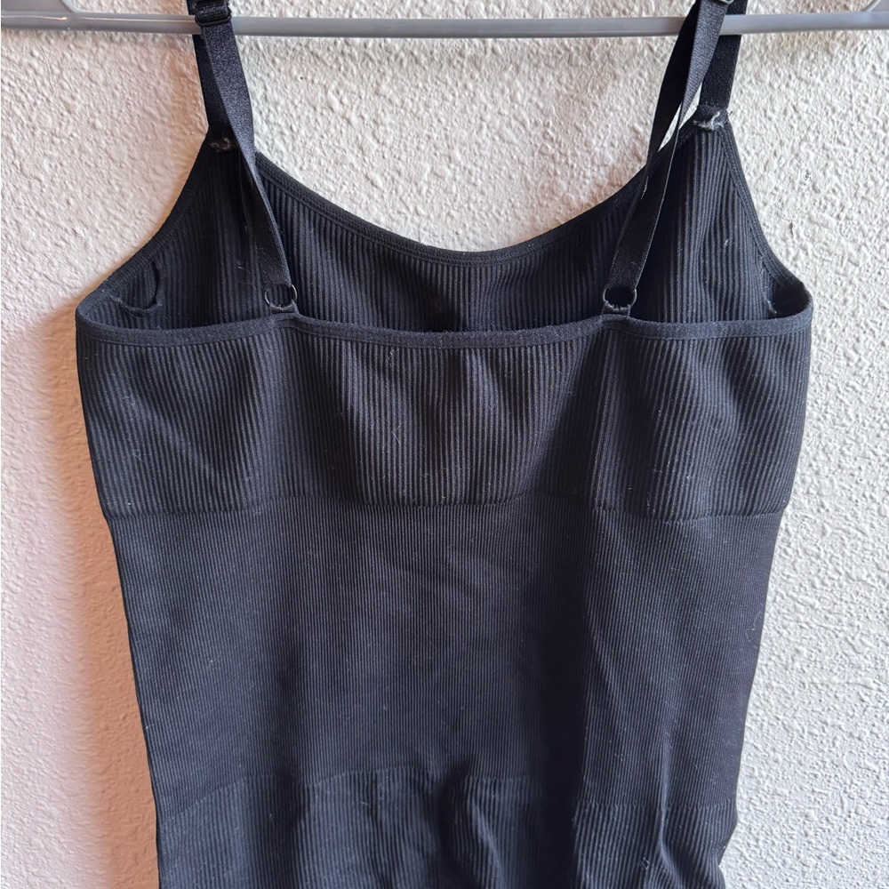 Black Ribbed Bodysuit - Picture 4 of 5